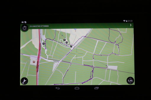 _MG_5663.JPG (850.45 KiB) 108169 keer bekeken Screenshot van een 7 inch tablet met Viewranger. Geplot is een gelopen vossenjacht in Leusden.